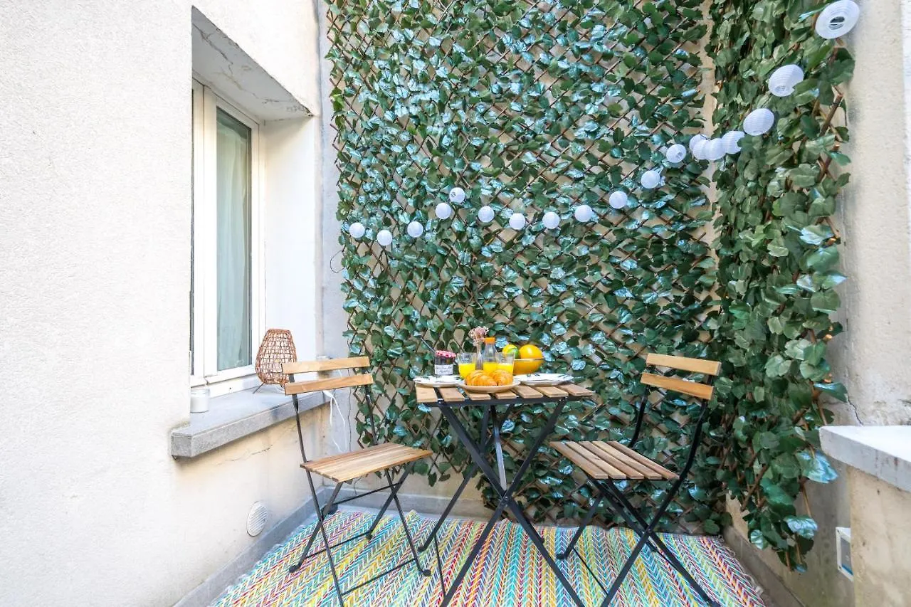 Studio Terrasse Privee 5 Min To Eiffel Tower Paris 0*,
