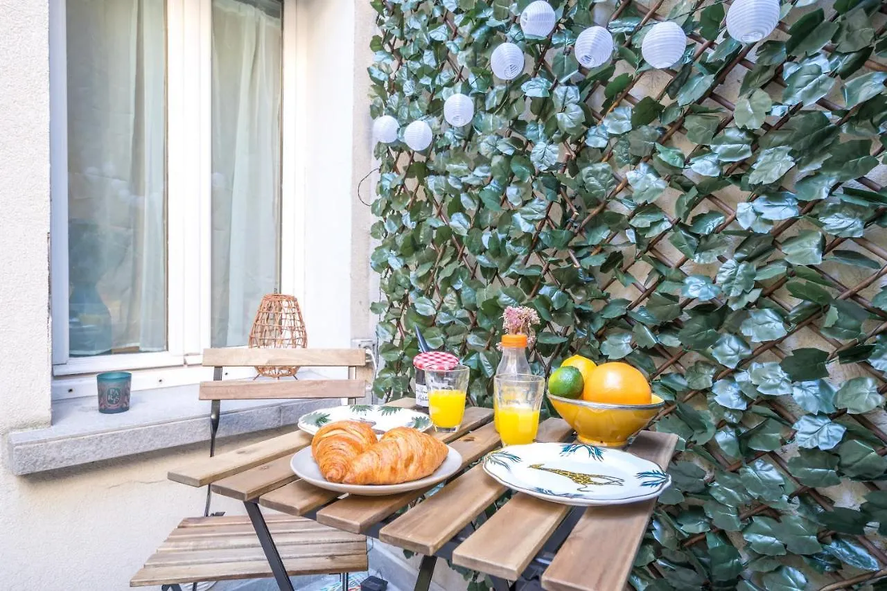 Daire Studio Terrasse Privee 5 Min To Eiffel Tower Paris